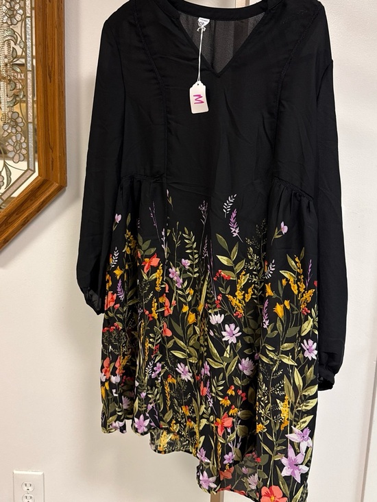 Old Navy Dresses & Skirts - Old Navy Black Dress with Silver Lining